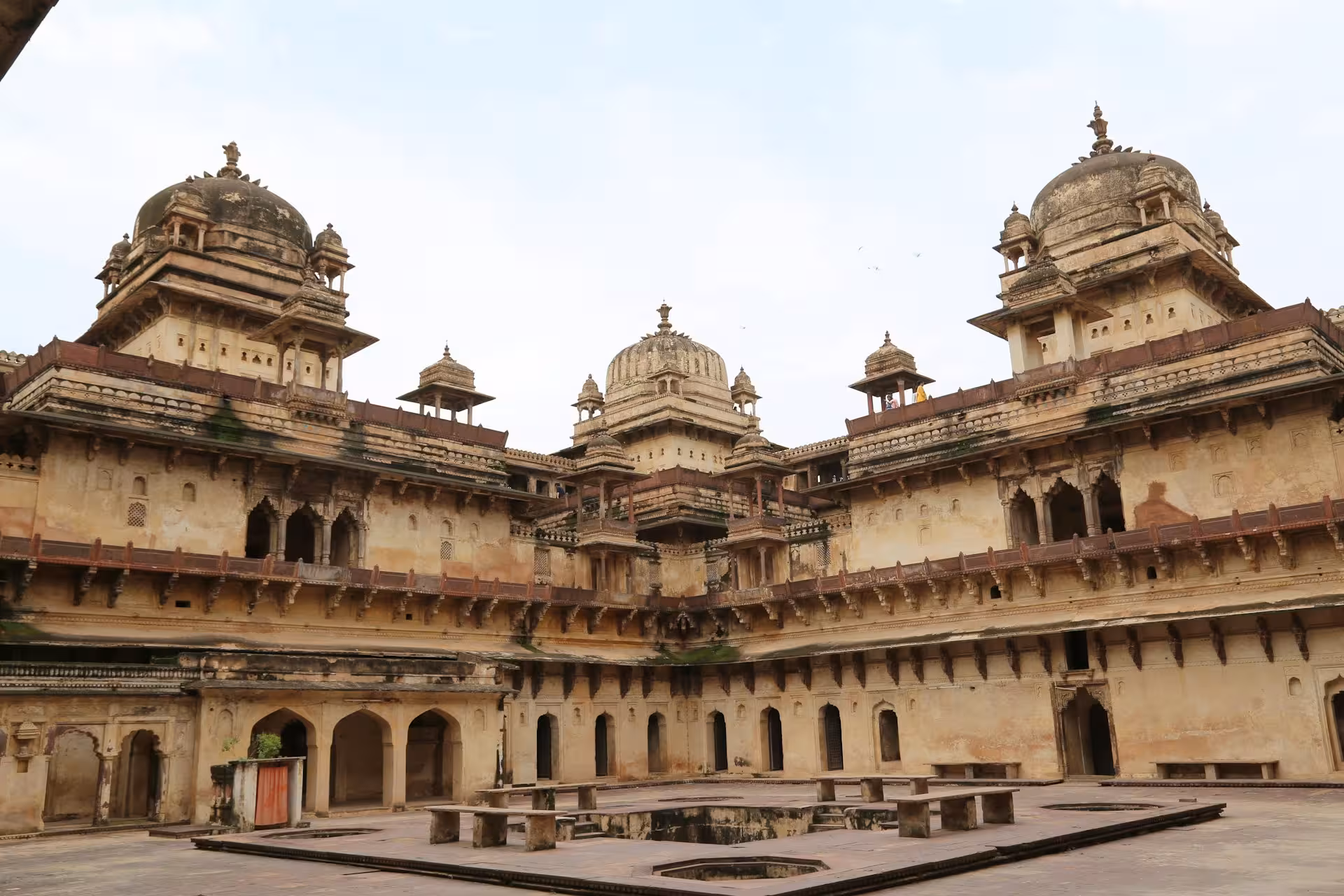 orchha-palace-madhya-pradesh
