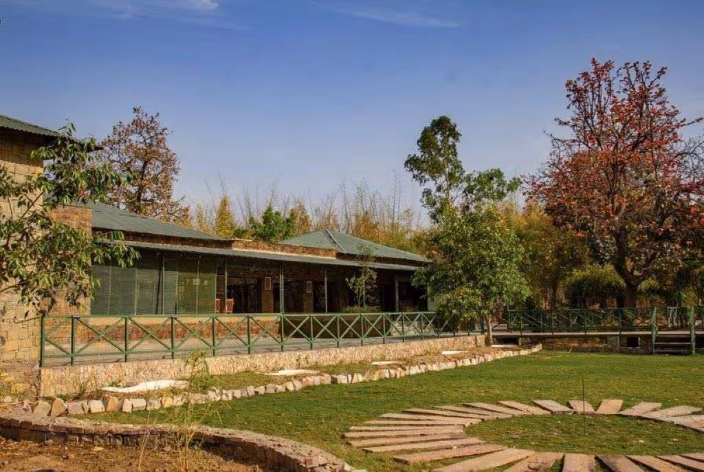 Tathastu Resort Bandhavgarh