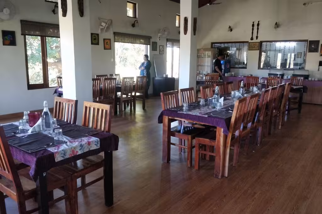 Tathastu Kanha Dining Area